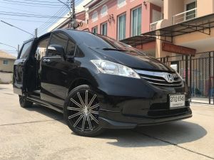 ขาย Honda freed 1.5 ตัวท็อป